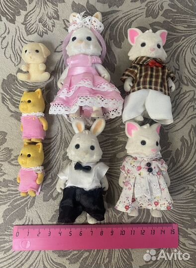 Sylvanian families семья и мебель