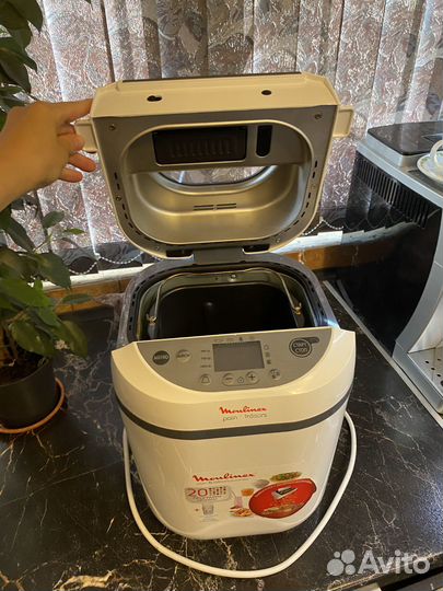 Хлебопечка Moulinex OW250132 Pain & Tresors, белый