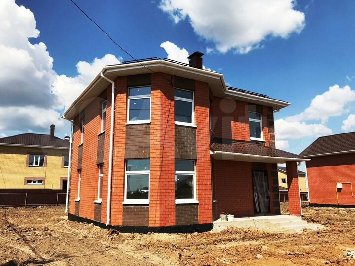 Коттедж 125 м² на участке 10 сот.