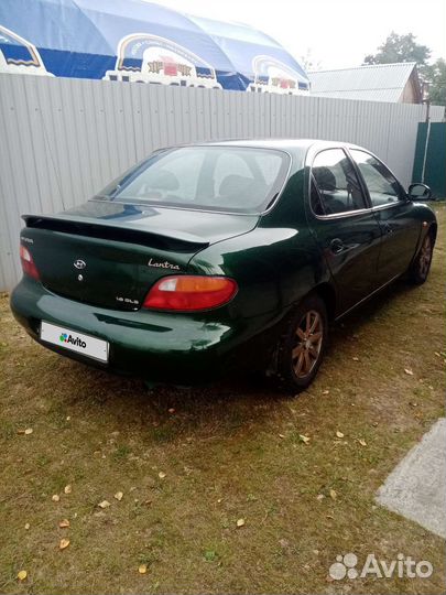 Hyundai Lantra, 1998