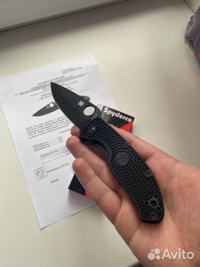 Нож spyderco Tenacious Black FRN