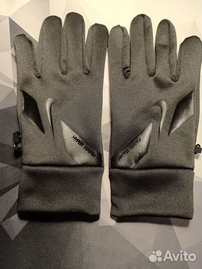 Перчатки Nike Hyperwarm