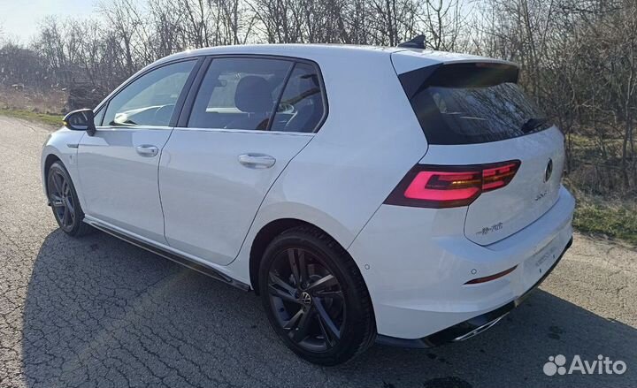 Volkswagen Golf 1.4 AT, 2024, 50 км