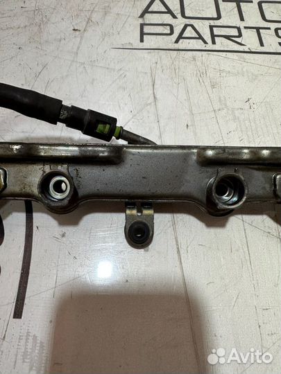 Топливная рампа Honda Accord 8 CU1 R20A3 2010