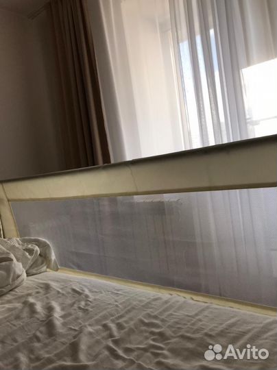 Барьер для кровати