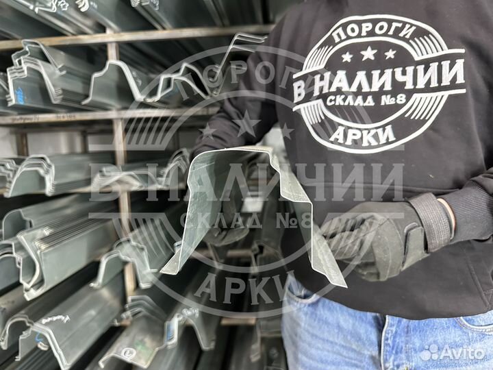 Левый порог Hyundai Solaris 1