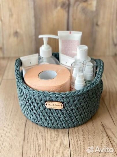 Вязанные корзинки