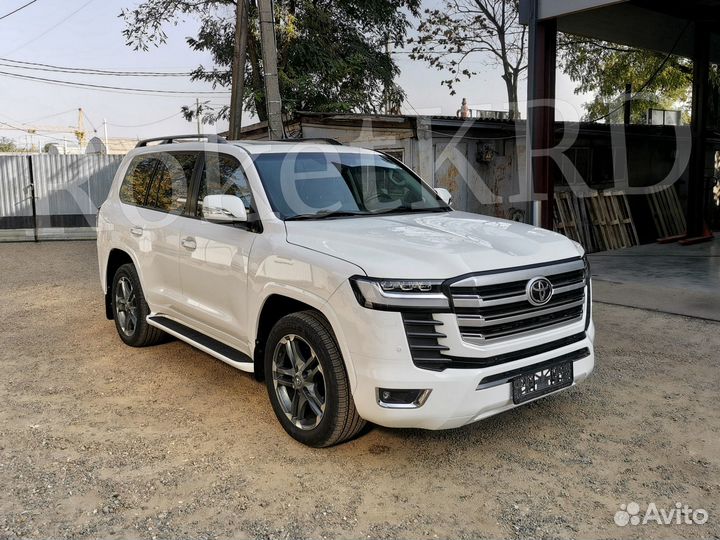 Рестайлинг toyota land cruiser 200 в 300 Style R45