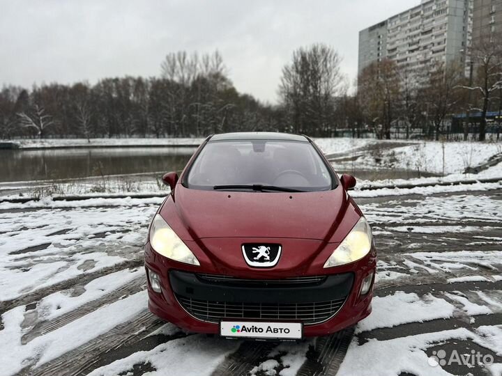 Peugeot 308 1.6 AT, 2010, 164 980 км