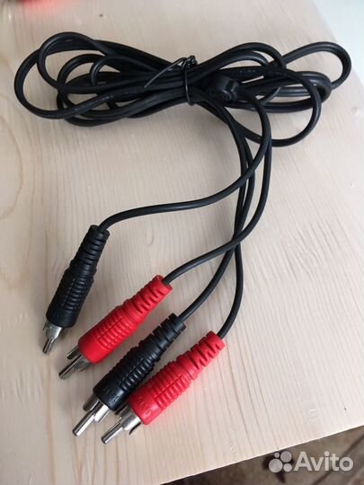 Кабель с тюльпаном