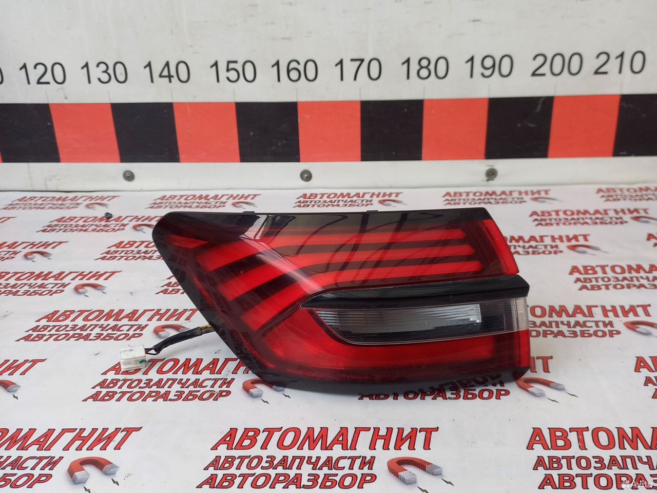 Фонарь задний левый Джили Кулрей SX11