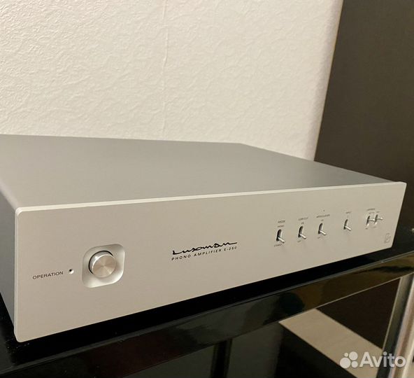 Luxman E250