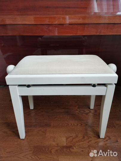 Банкетка для пианино регулируемая