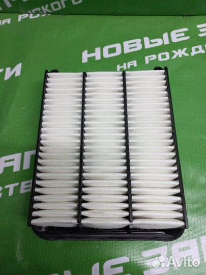 Воздушный фильтр двигателя Mitsubishi Galant 1996