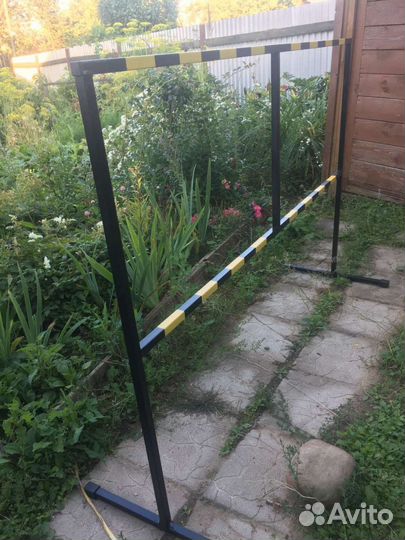 Парковочная стойка