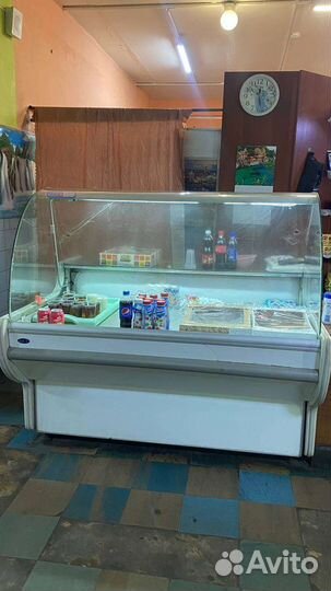 Витрины,холодильники,столы,микроволновые печи