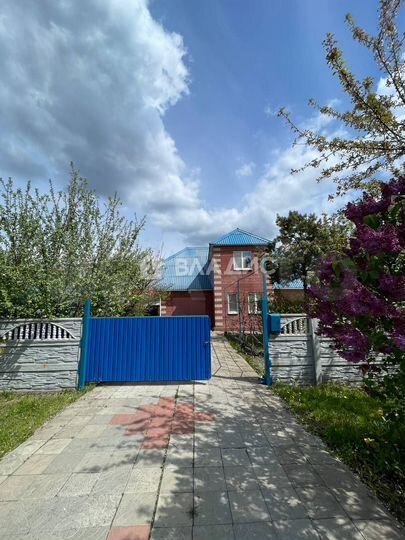 Дом 140 м² на участке 15 сот.