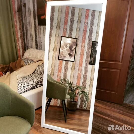 Зеркало напольное на регулируемой подставке