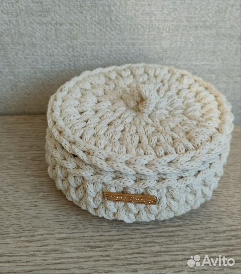 Вязанная шкатулка