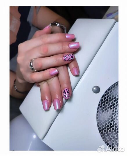 Маникюр и педикюр