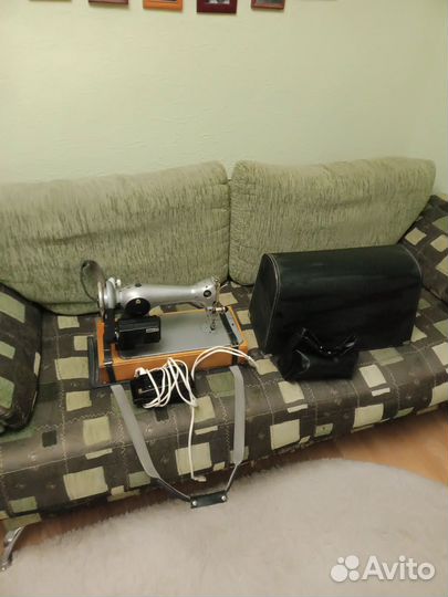 Швейная машинка бу электрическая