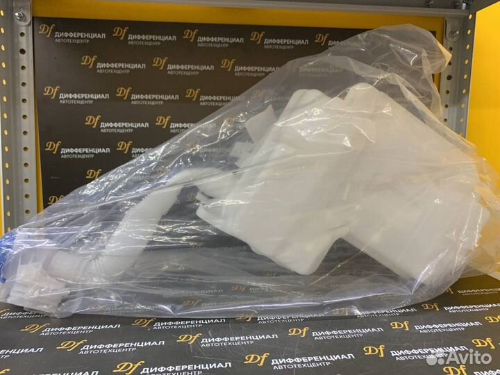 Бачок омывателя на Skoda Octavia А7