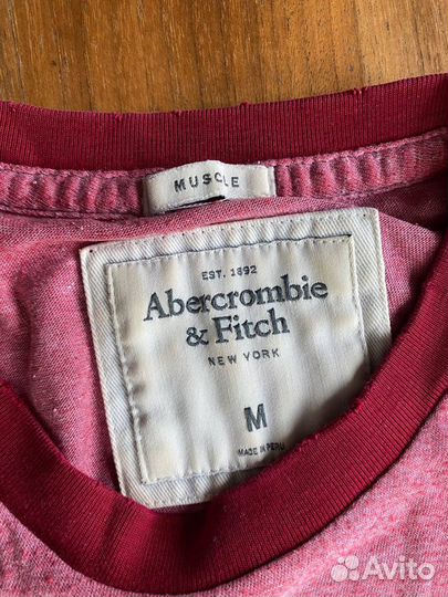 Футболка Abercrombie & Fitch