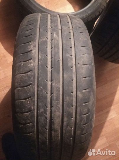 Goodyear EfficientGrip 225/45 R18