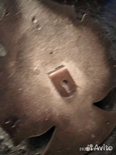 Кашпо подвесное