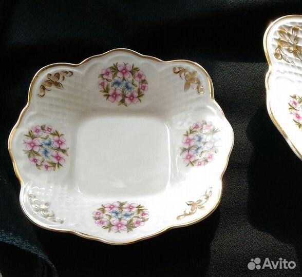 Две тарелки фарфор СССР Коростеньский фарф завод