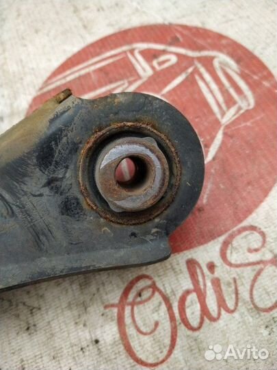 Рычаг задний правый верхний Infiniti Fx35 S51