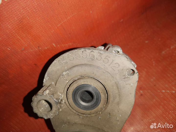 Натяжной ролик Chevrolet Cruze 1.8 z18xer