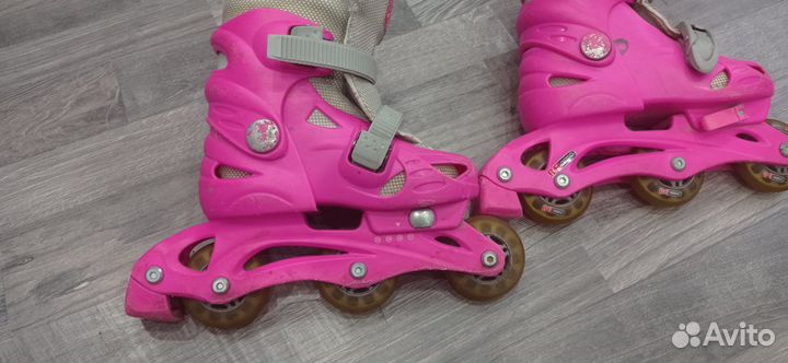 Роликовые коньки