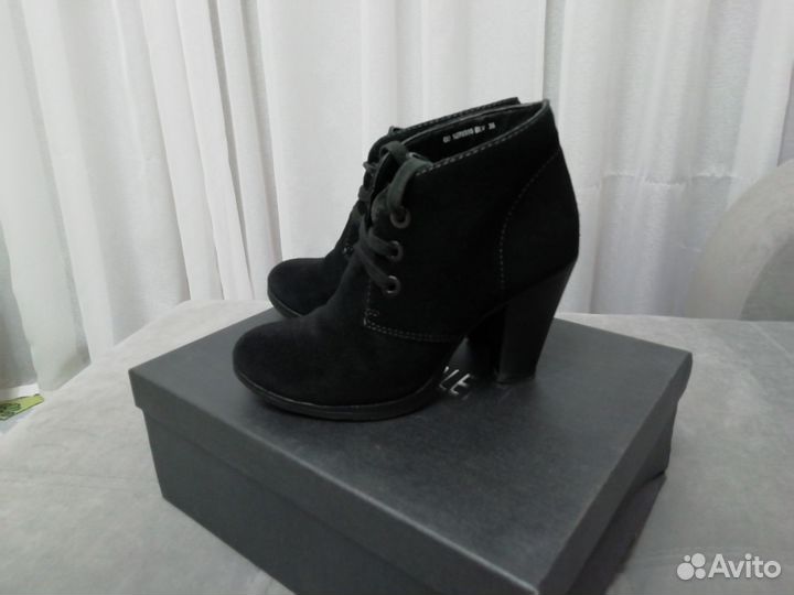 Ботинки демисезонные 36 размер