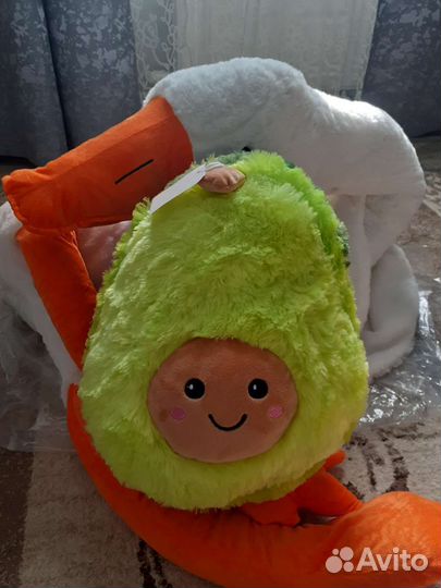 Мягкая игрушка авокадо 40см