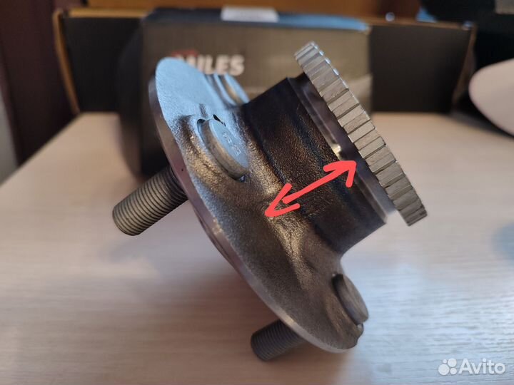 Задняя ступица с подшипником Suzuki liana с ABS