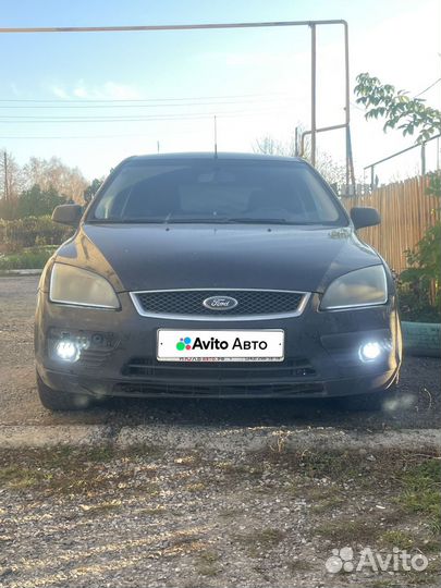 Ford Focus 2.0 МТ, 2006, 284 345 км