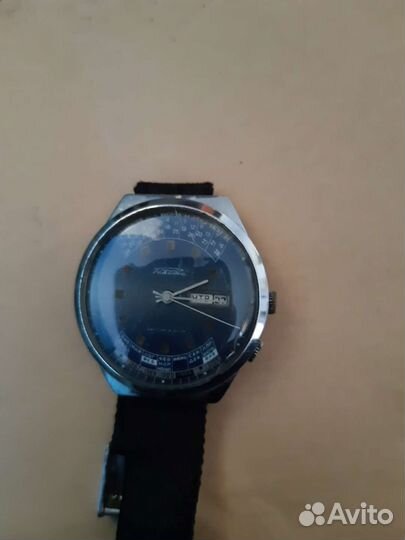 Часы наручные