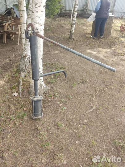 Ручной насос для скважины