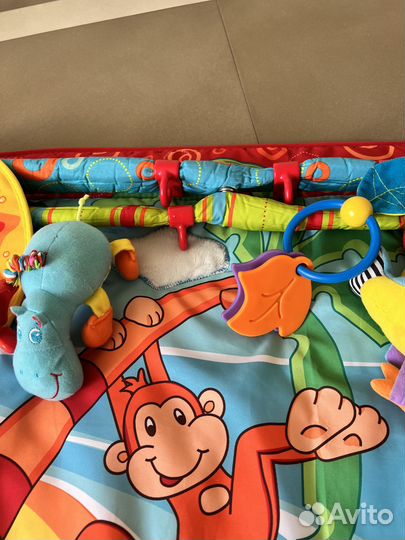 Развивающий коврик tiny love