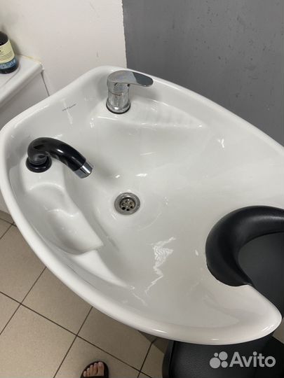 Мойка с креслом парикмахерская