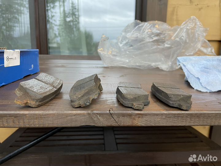 Комплект задних дисков и колодок Kia Rio 3