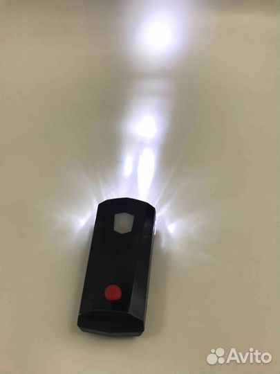 Фaрa вело передняя aлюминиевaя, встроенный aккумул