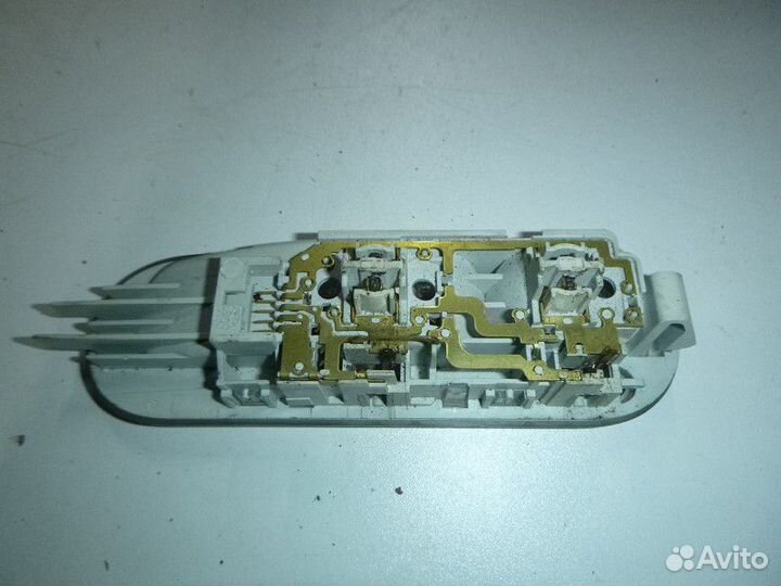 Плафон салона renault logan 2005