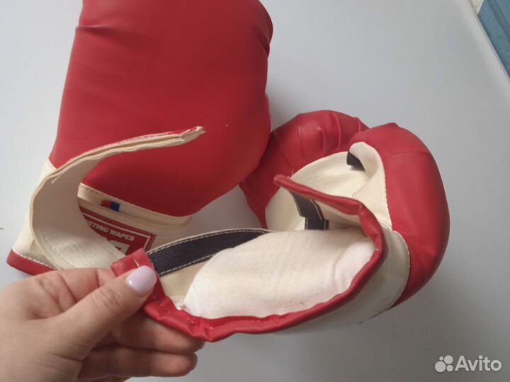 Боксерские перчатки размер М