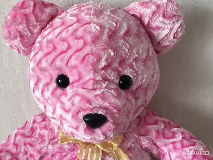 Плюшевый медведь