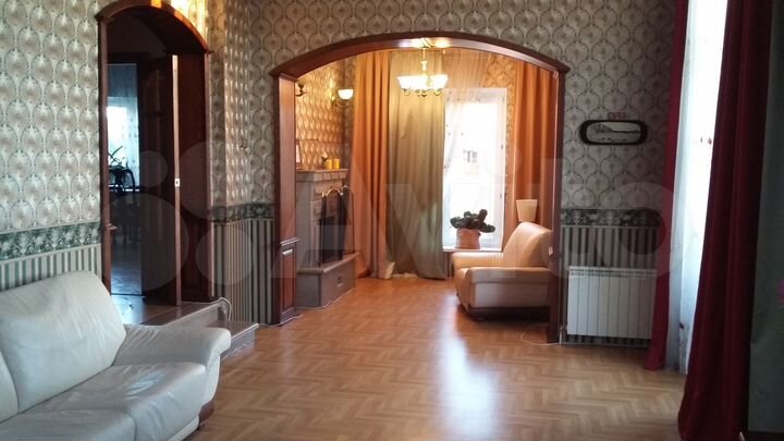 Коттедж 255 м² на участке 25 сот.