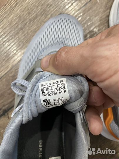 Кроссовки adidas EQ 21
