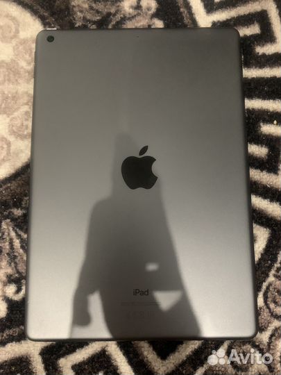 Планшет apple iPad 8 2020 wifi 32gb