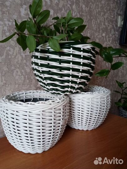 Кашпо из ротанга
